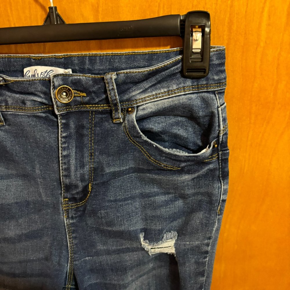 Thread & Others Distressed‎ Jeans Size 7/8 - Picture 5 of 16